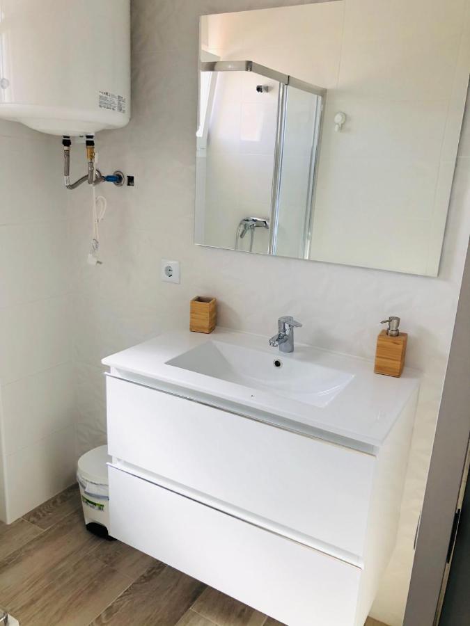 Apartamento ฟูเอนฮิโรลา ภายนอก รูปภาพ